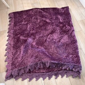 SOFT SURROUNDINGS Purple Velvet Quilt Leaf Hem Unique Soft Boho King 108 X 96”
